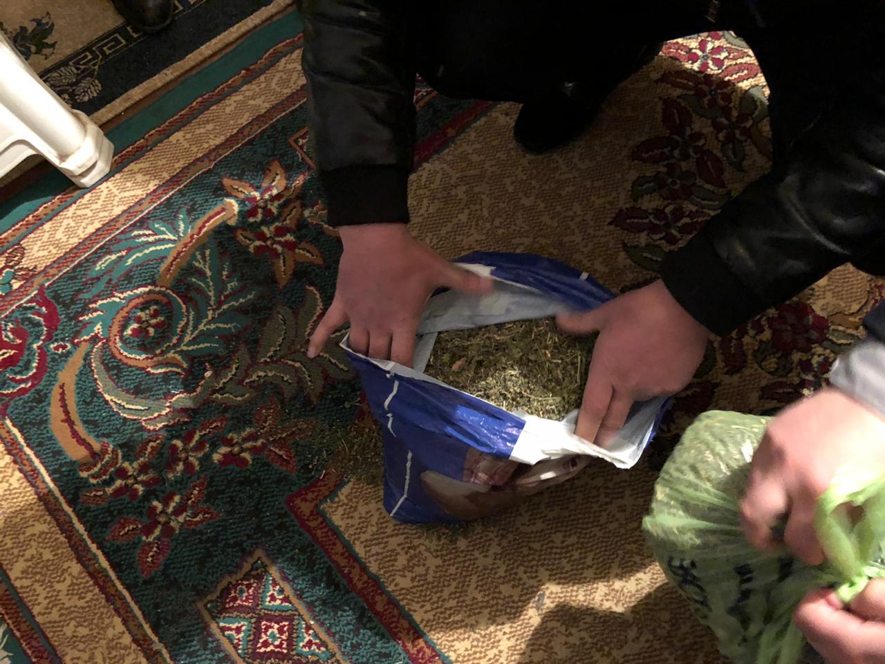 Keçmiş məhkum narkotiklə tutuldu