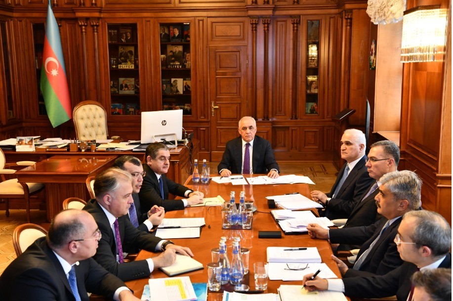 Deputat Operativ Qərargahı "topa tutdu": "Bakının keçmiş meri vardı, o, necə deyirdi..." - "Metro açılmayacaq, toylara da icazə verilməyəcək"