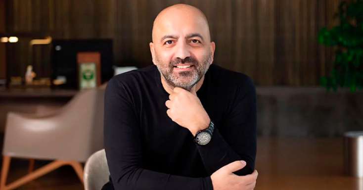 "Mən ona&nbsp;"içkiliyəm, qalxa bilərəm?" dedim, o isə..." - Mübariz Mənsimov&nbsp;hakim qarşısına çıxarıldı