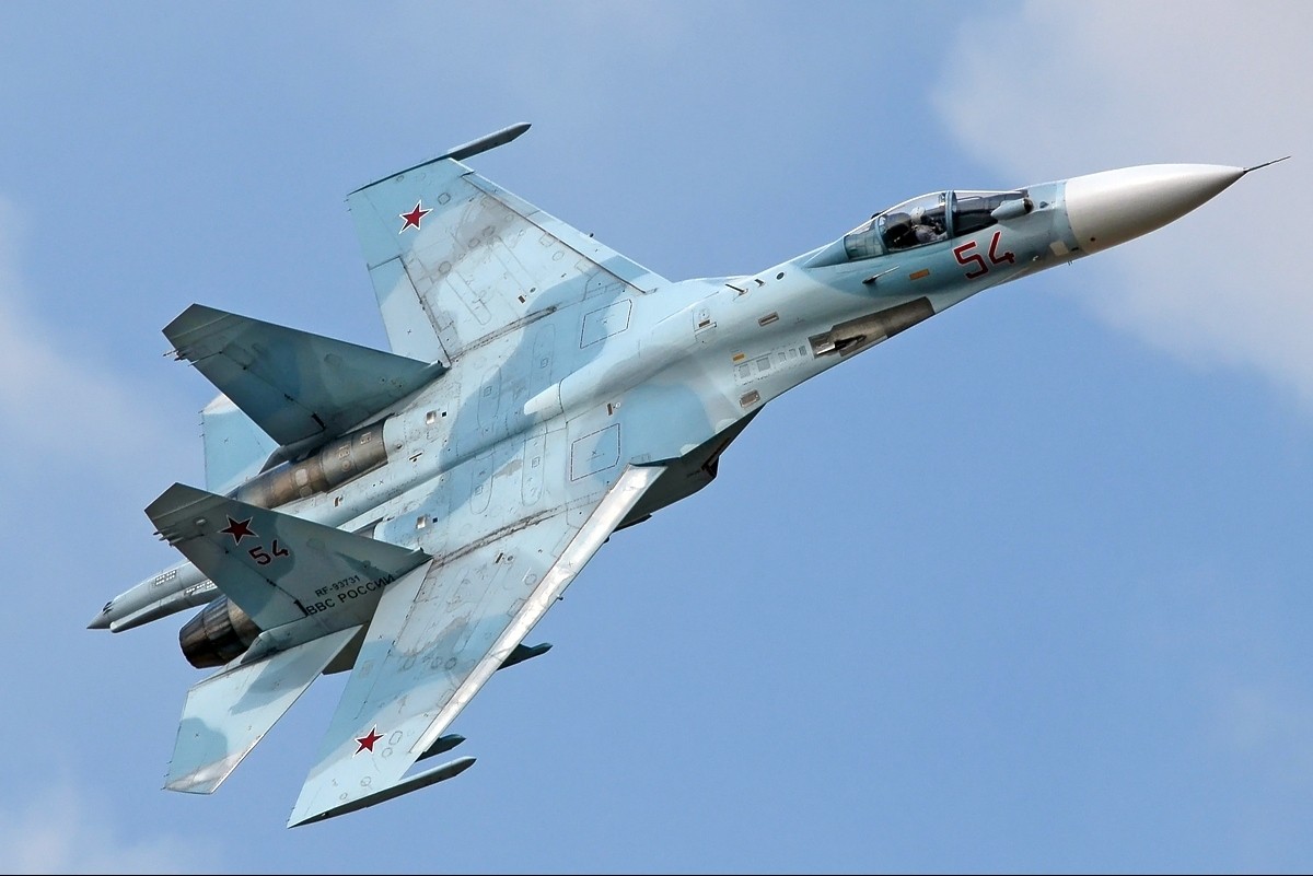 Rusiyanın &ldquo;Su-27&rdquo; təyyarəsi Qara dənizə düşüb