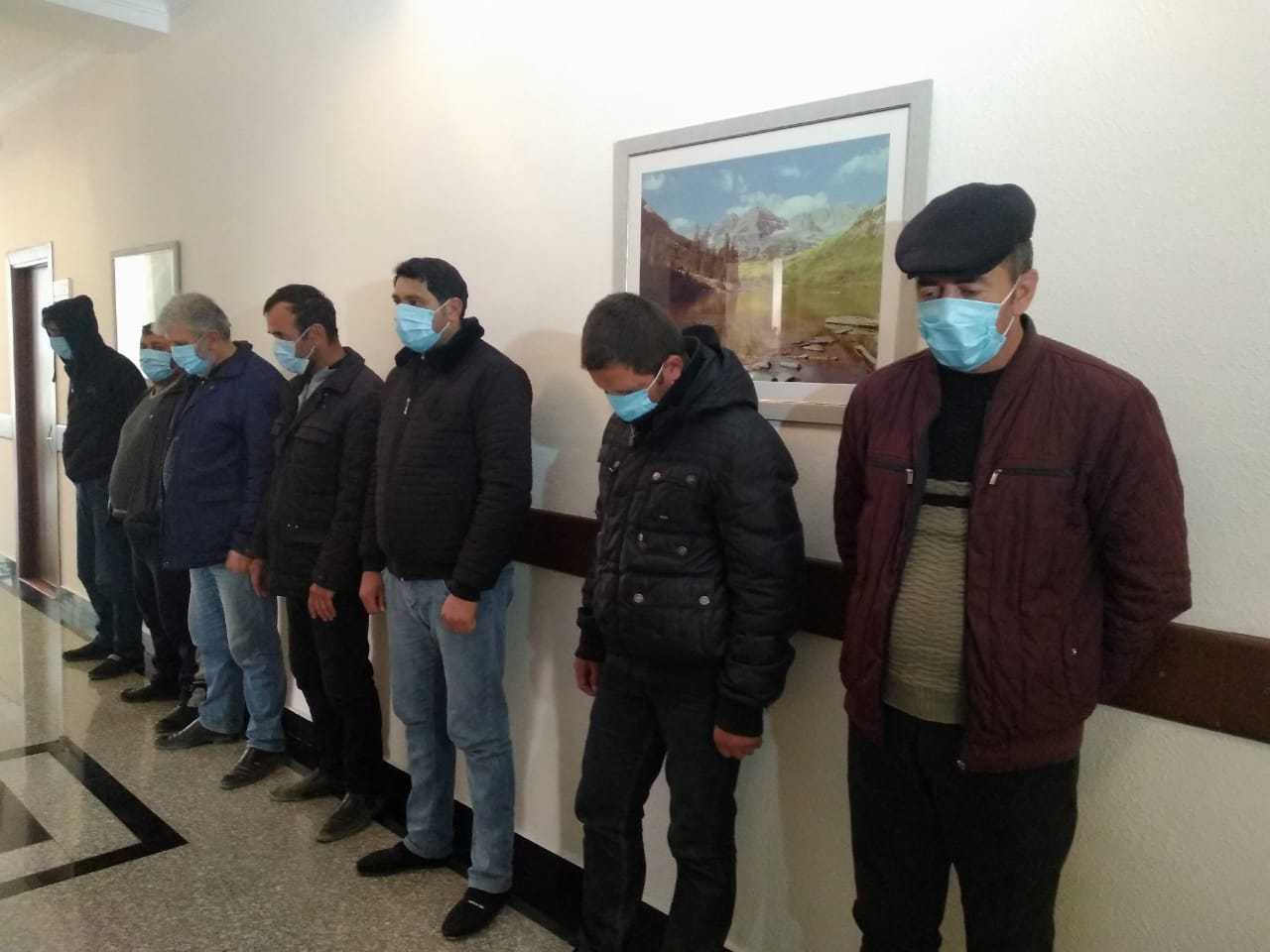 Karantin rejimində qumar oynayan bu şəxslər saxlanıldı - FOTO