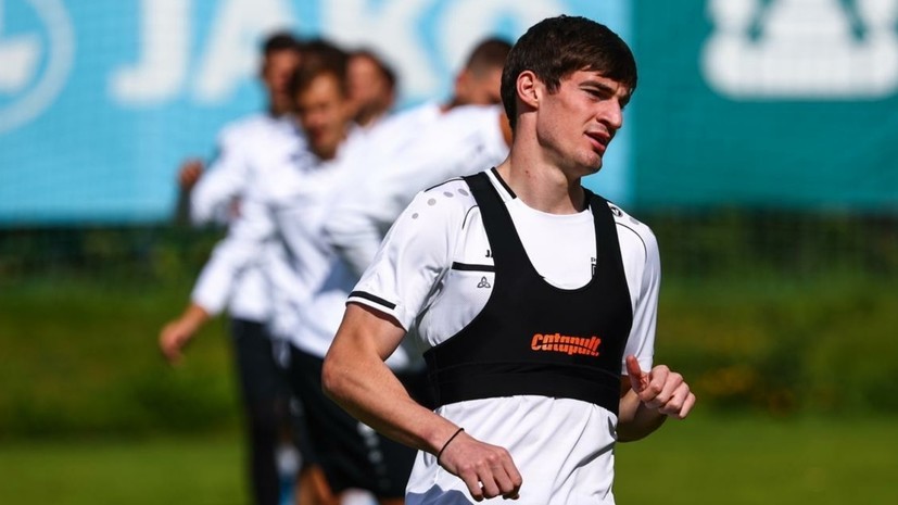 "Rubin"in&nbsp;24 yaşlı futbolçusu&nbsp;koronavirusa yoluxub&nbsp;