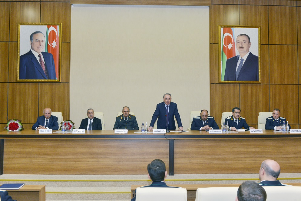 Baş prokurorun yeni müavinləri kollektivə təqdim olundu, keçmiş müavinlər mərasimdə iştirak etdi - FOTO