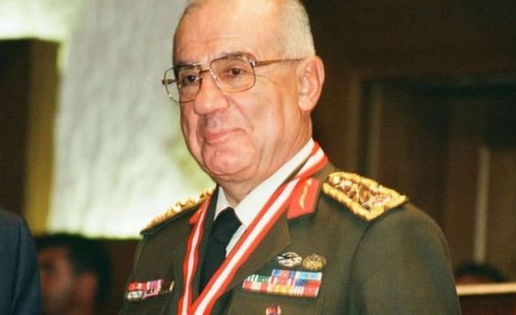 Türkiyə Silahlı Qüvvələrinin sabiq Baş Qərargah rəisi vəfat edib