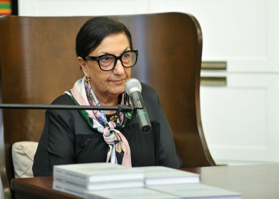 Dilarə Seyidzadə:&nbsp;"O atam haqda&nbsp;deyirdi ki, Bağır Seyidzadə tərcümənin pulemyotçusudur" - MÜSAHİBƏ