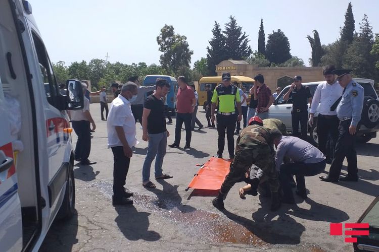 Şirvanda 06 ilə sərnişin mikroavtobusu toqquşdu: ölən və xəsarət alan var - FOTOLAR