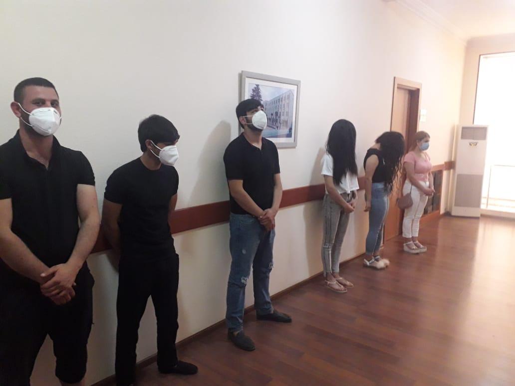 Kür çayının sahilində piknik təşkil edən bu şəxslər saxlanıldı - FOTO