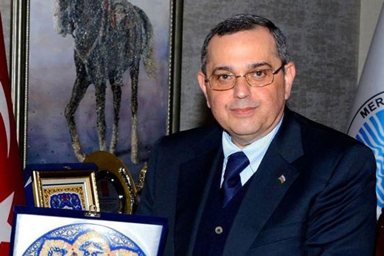 Həbsdə olan XİN-nin sabiq idarə rəisi hakim qarşısına çıxarıldı - Qərar isə qeyri-müəyyən vaxta&nbsp;təxirə salındı