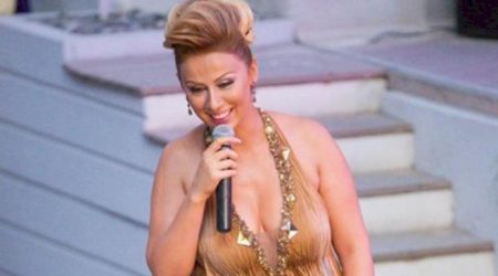 Müğənni Roza Zərgərli: "Mən çimərlik geyimində səhnəyə çıxa bilmərəm"