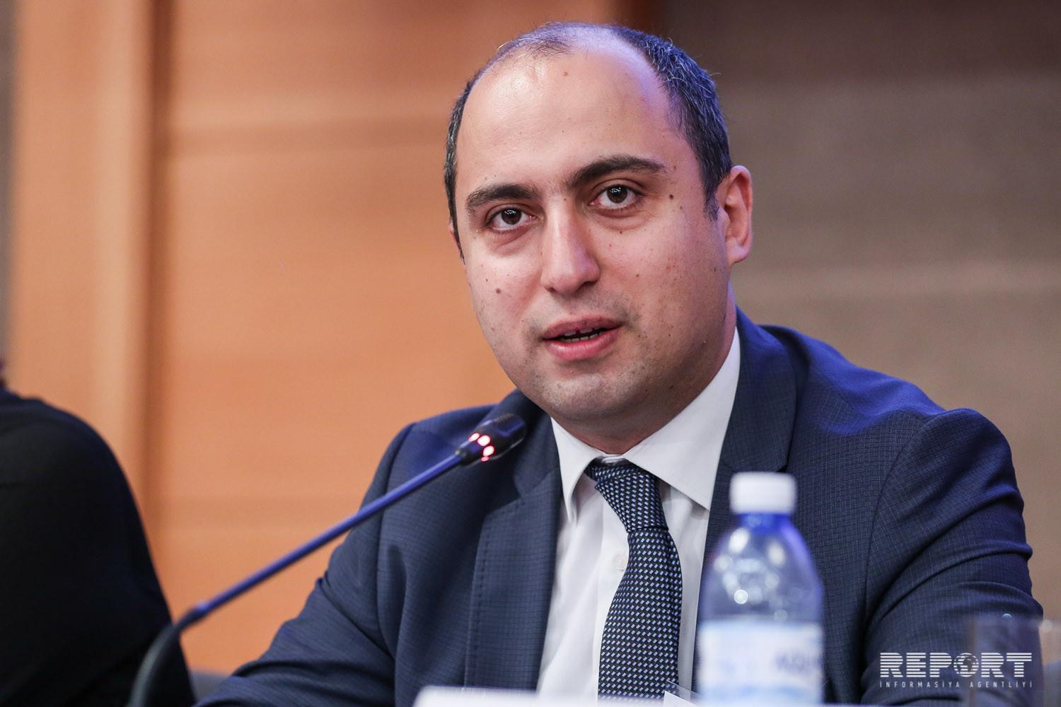 Emin Əmrullayev: "Bu səhər çox üzücü bir xəbər aldıq"