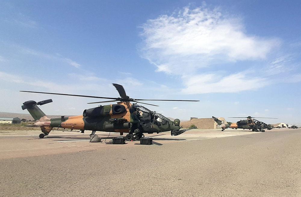 &ldquo;TurAz Qartalı - 2020&rdquo; təlimlərinə döyüş helikopterləri də cəlb edilib