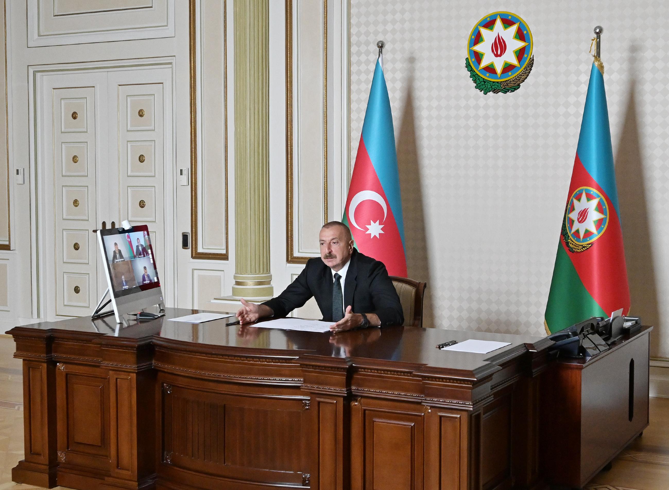 PREZİDENT HÖKUMƏTİ TOPLADI, TAPŞIRIQLAR VERDİ: "Dövlət şirkətləri&nbsp;nə ilə məşğuldur axı?"&nbsp;- ÇIXIŞIN TAM MƏTNİ