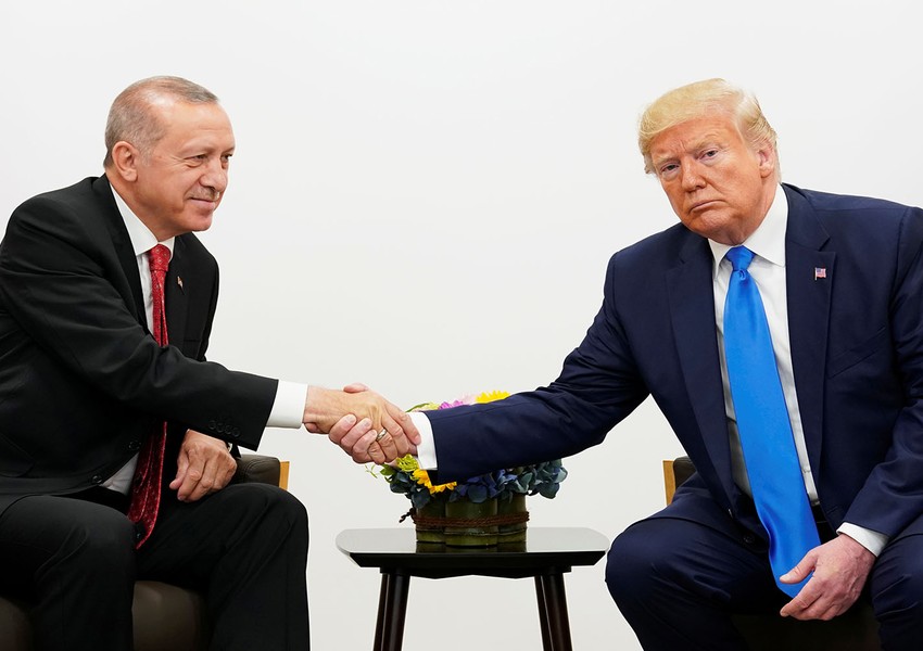 Ərdoğan: "Əziz dostum Trampı təbrik edirəm"