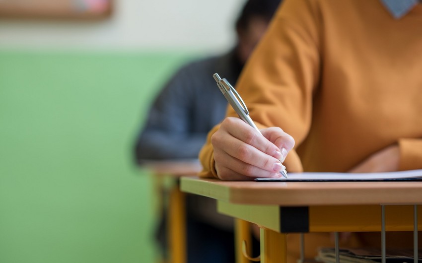 Xarici dil üzrə qəbul və fəlsəfə doktoru imtahanlarına qoyulan tələblər müəyyənləşib