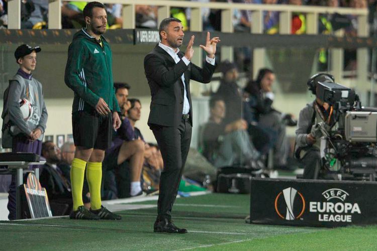 Qurban Qurbanov: &ldquo;Futbolçuları yox, əsgərlərimi təbrik edirəm&rdquo;