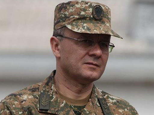 Ermənistanın keçmiş müdafiə naziri və həyat yoldaşının əmlaklarına həbs qoyulub