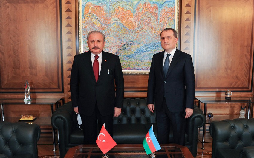 Ceyhun Bayramov Mustafa Şentopun başçılıq etdiyi nümayəndə heyəti ilə görüşüb - FOTOLAR