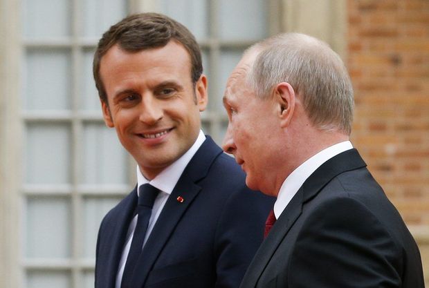 Putinlə Makron Qarabağdakı vəziyyətlə bağlı müzakirə aparıb