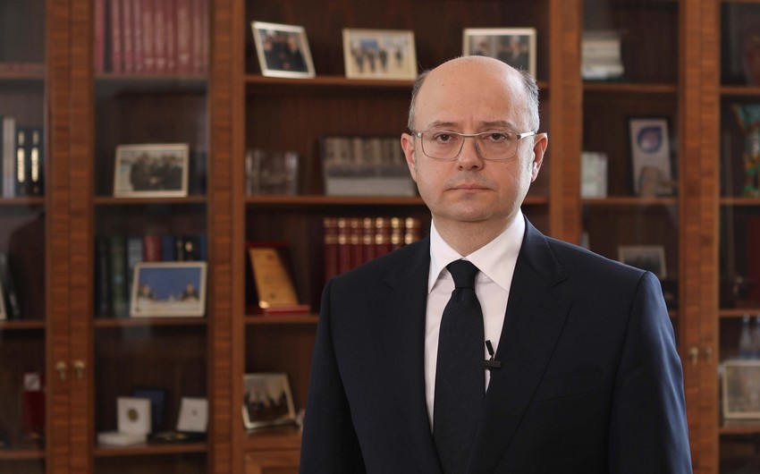 Nazir: "Azərbaycan neftin hazırkı qiymətlərindən razıdır"