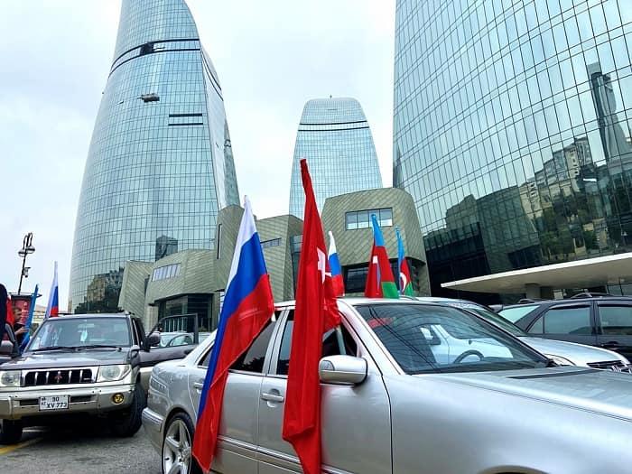 Rus icması&nbsp;Azərbaycan Ordusuna belə dəstək verdi - FOTOLAR