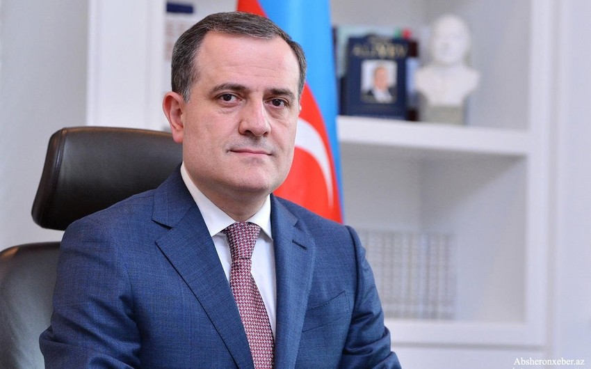 Ceyhun Bayramov Türk Şurasının baş katibi ilə görüşüb