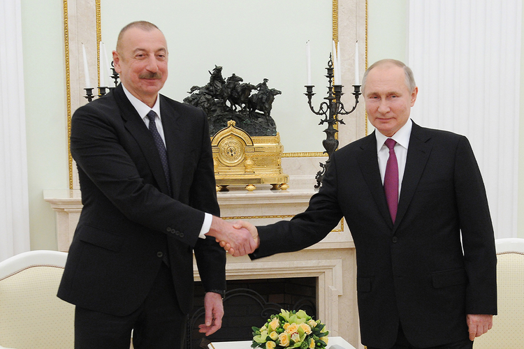 İlham Əliyevlə Putin təkbətək görüşdə: "Əminəm ki, erməni tərəfi Bəyanatı təftiş etmək üçün heç bir cəhd göstərməyəcək" - FOTO