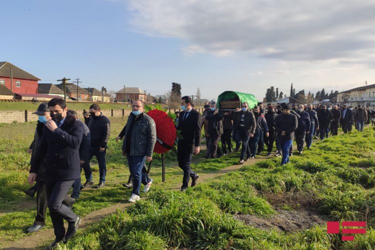 Xalq artisti Yalçın Rzazadə Lənkəranda dəfn edilib - FOTOLAR
