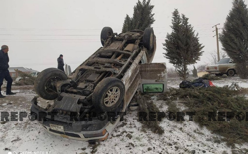 "CBC" TV-nin çəkiliş qrupu yol qəzasına düşüb&nbsp;- FOTO