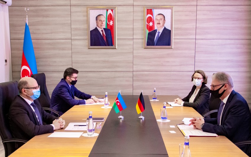 Energetika naziri Almaniyanın Azərbaycandakı səfiri ilə müzakirə aparıb - FOTO