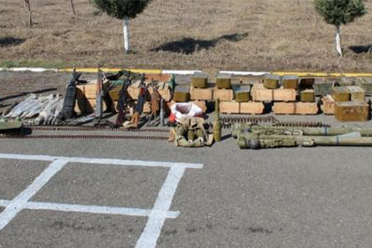 Ermənilərin Füzulidə atıb qaçdığı yeni silah-sursatlar tapıldı - FOTO