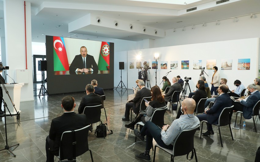 Prezident&nbsp;İlham Əliyevin 4&nbsp;saatdan çox çəkən mətbuat konfransı&nbsp;Moldova mətbuatında&nbsp;da geniş işıqlandırılıb