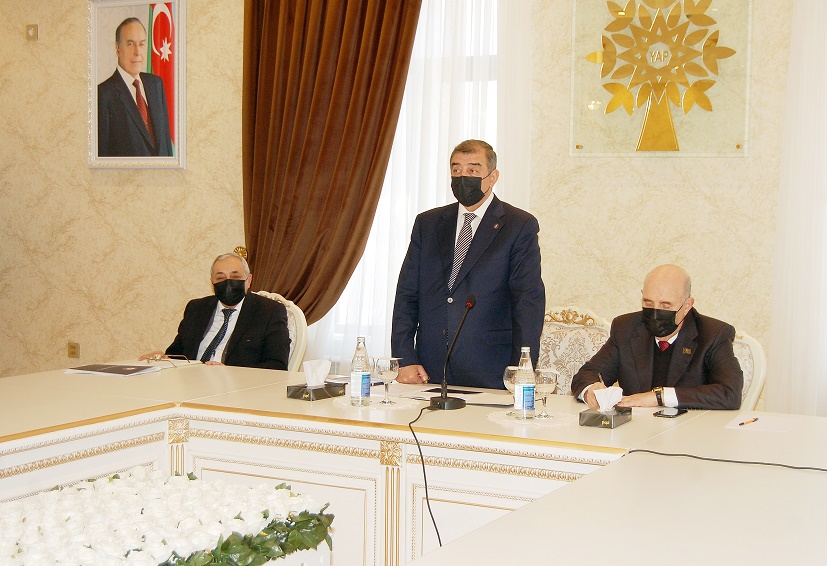 Şirvan şəhərində Ağsaqqallar Şurasının hesabat-seçki konfransı keçirildi - FOTOLAR