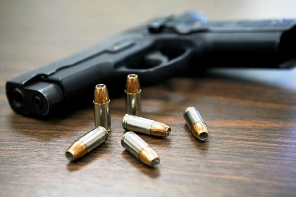 Polis xidməti silahla özünü güllələdi - Sumqayıtda