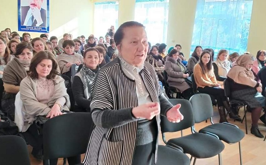 Məktəb direktoru koronavirusdan dünyasını dəyişib