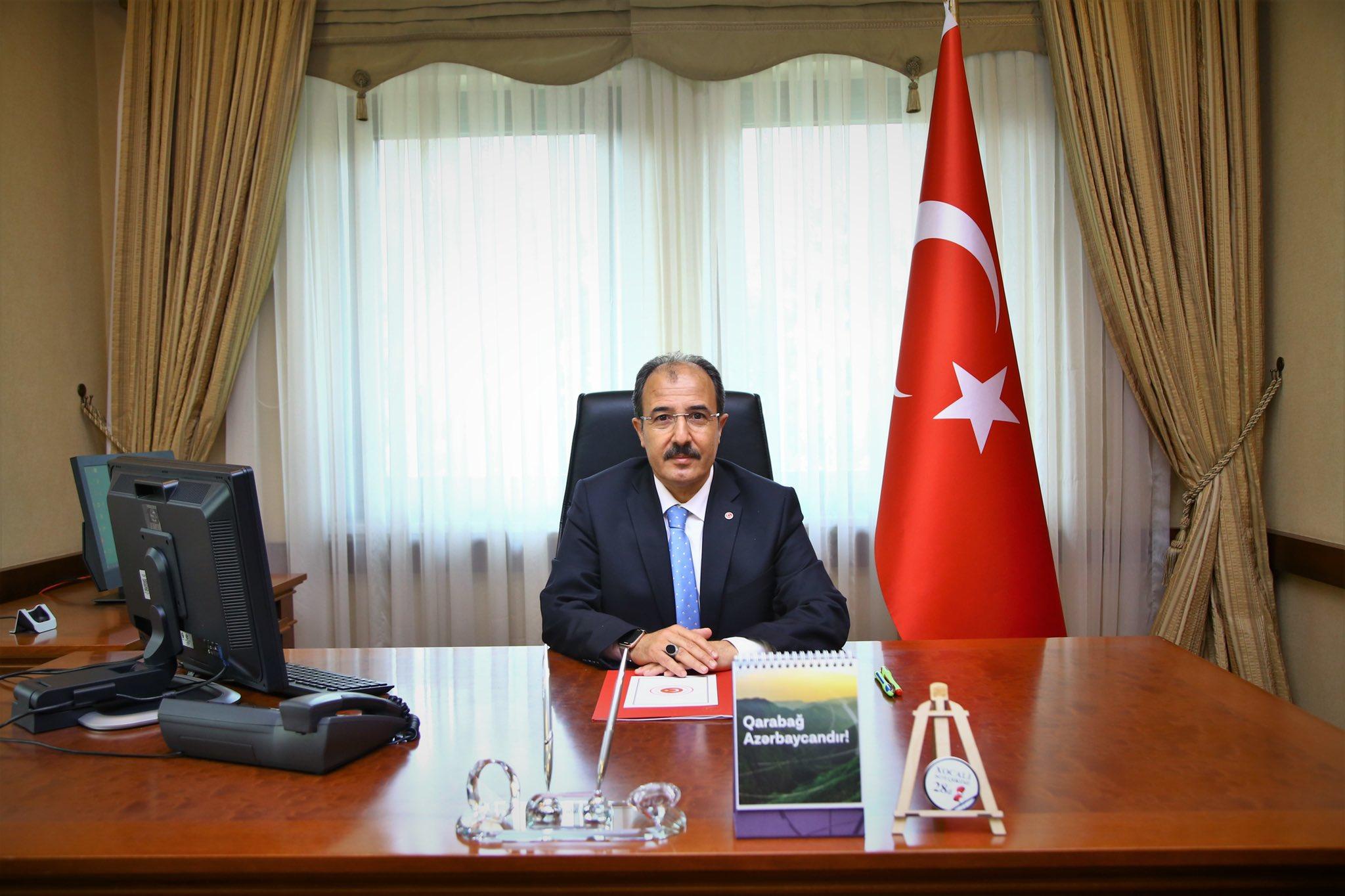 Türkiyənin Azərbaycandakı yeni səfiri səlahiyyətlərinin icrasına başlayıb