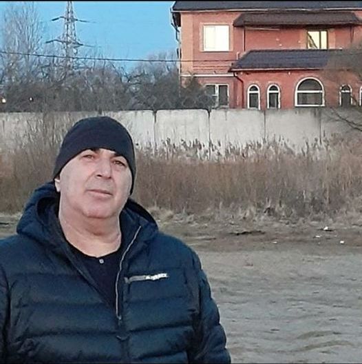 Moskvada koronavirusdan vəfat edən azərbaycanlı iş adamı Salyanda dəfn olundu