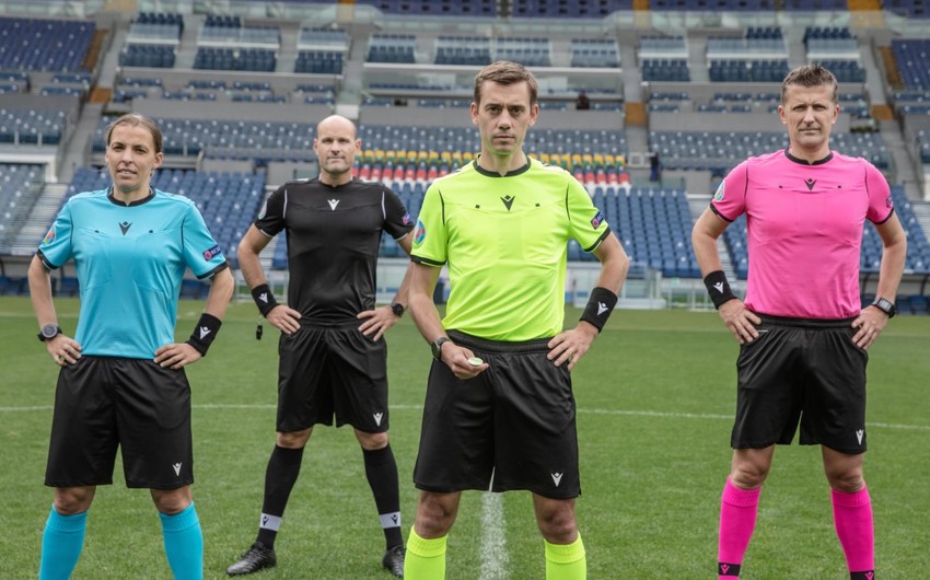 UEFA AVRO-2020-də hakimlərin istifadə edəcəyi geyim dəstlərini təqdim edib - FOTO