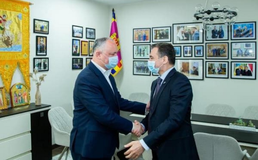 Səfir&nbsp;Qüdsi Osmanov keçmiş prezident İqor Dodonla&nbsp;görüşüb - FOTO