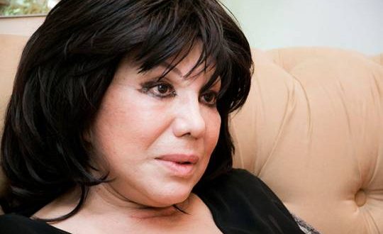 Flora Kərimova: "Kiməsə "qızını səssiz-səmirsiz yola sal, məclis eləmə" demək olmaz"