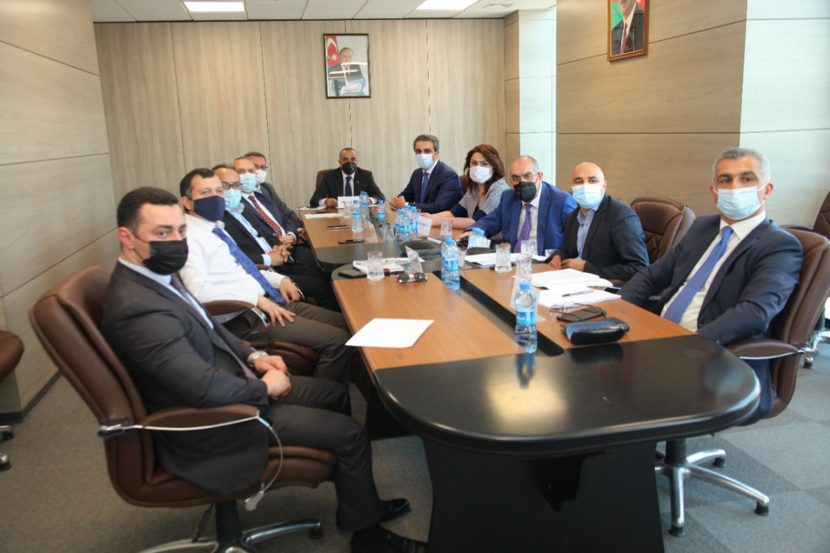 "QHT Agentliyində rəhbərlik əsasən eyni şəxslərdən ibarət tərkibdə formalaşdırılıb" - Hüquq müdafiəçilərindən rəylər
