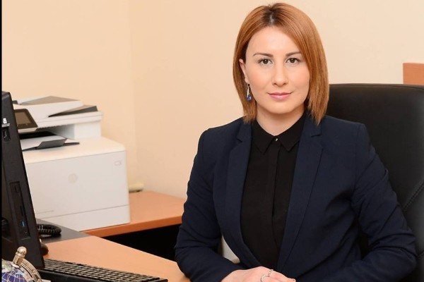 Daha bir mətbuat katibi vəzifədən azad olunub