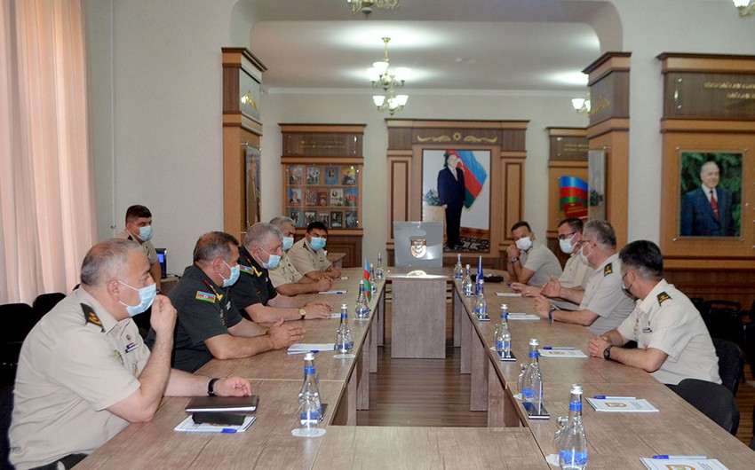 NATO Quru Qoşunları Komandanlığının nümayəndə heyəti Hərbi Akademiyada olub - FOTO