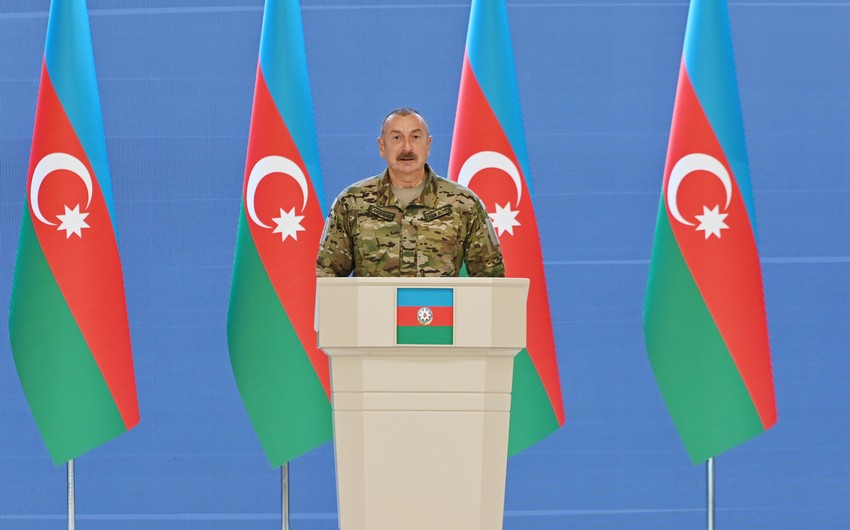 İLHAM ƏLİYEV ORDU RƏHBƏRLİYİ İLƏ BİR&nbsp;ARADA: "Ermənistan tam dərk etməlidir ki, heç kim bizi dayandıra bilməz"&nbsp;- ÇIXIŞIN TAM MƏTNİ (FOTOLAR)