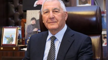 DEPUTATLA BAĞLI QALMAQAL BÖYÜYÜR, SABİQ İCRA BAŞÇISI&nbsp;SÜRÜCÜSÜNÜN HƏBSİNDƏN DANIŞDI: "Mənim şəxsi maşınımda gediblər, indi onu tapa bilmirəm ki..."