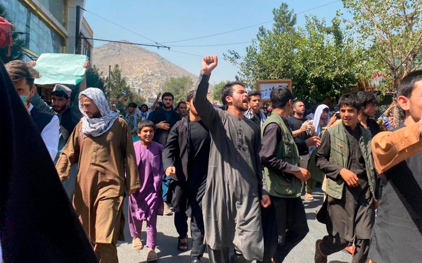 &ldquo;Taliban&rdquo; Kabildəki etirazları işıqlandıran 4 jurnalisti saxlayıb