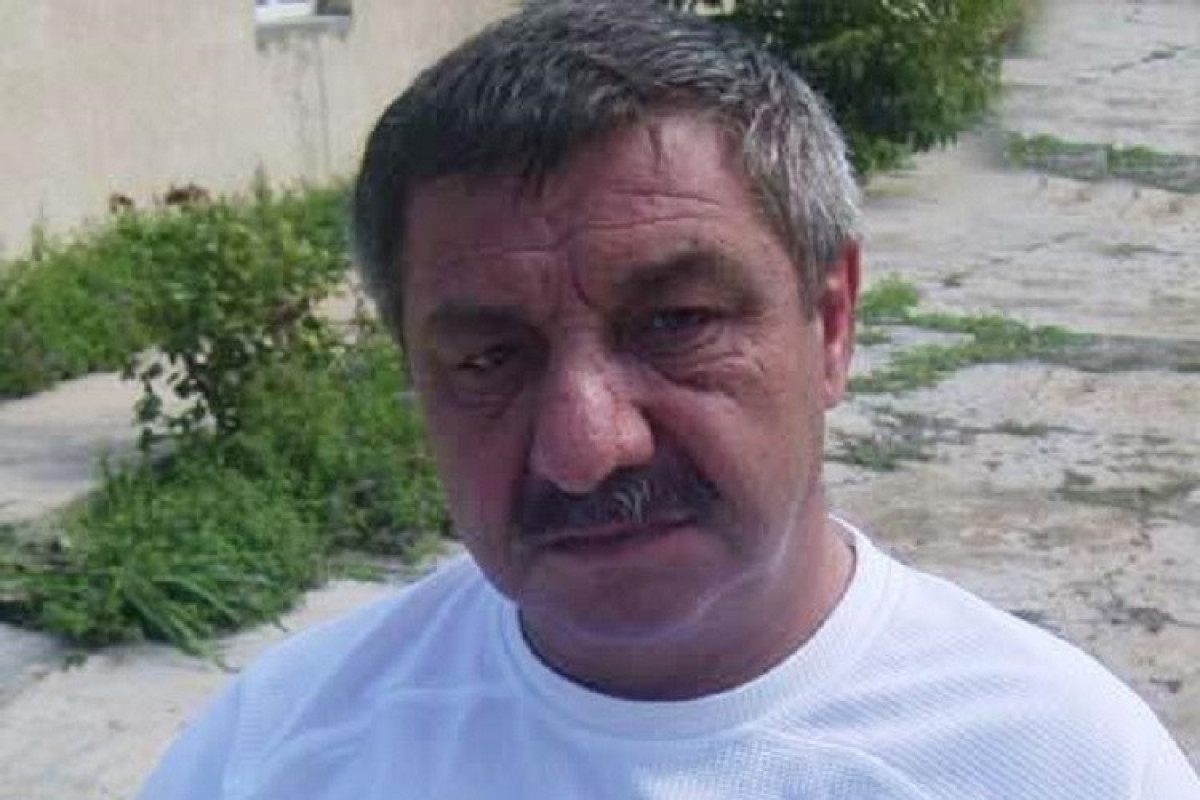 KEÇMİŞ MİLLİ QƏHRƏMANA 6 BIÇAQ ZƏRBƏSİ VURULDU - Rasim Əkbərovu ölümcül vəziyyətə salan kimdir?