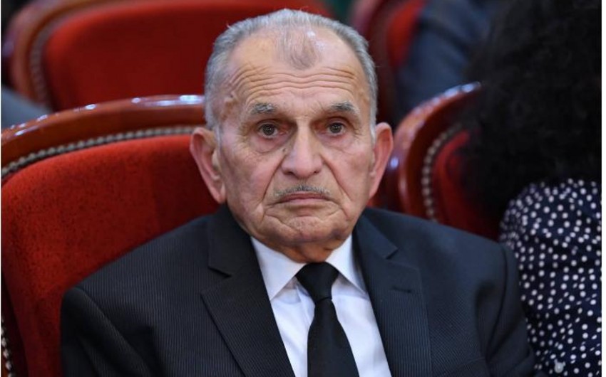 İlham Əliyev daha bir Xalq artistinə&nbsp;mənzil hədiyyə edib