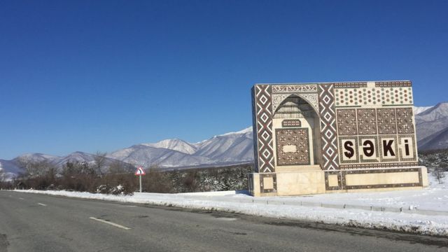 Şəkinin görkəminə xələl gətirən sahibkar həbs edildi
