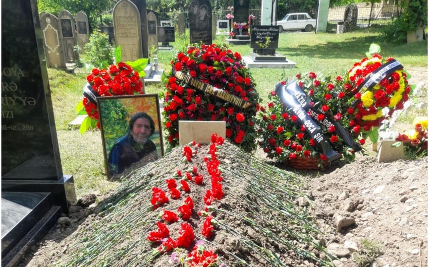 Mehriban Əliyeva Xalq şairinin qəbirüstü abidəsinin hazırlanması xərclərini öz üzərinə götürüb
