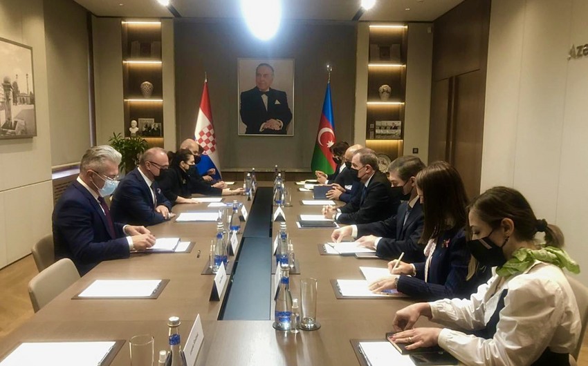 Azərbaycan və Xorvatiya XİN başçıları görüşüb